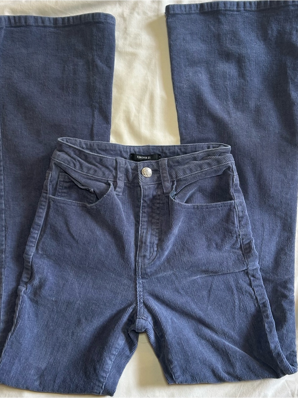 Forever 21 Women's Blue Corduroy flare Jeans size sm